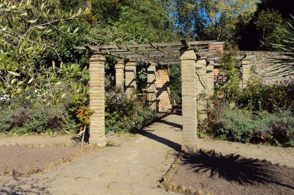 The pathway in the Rookery in Streatham Common